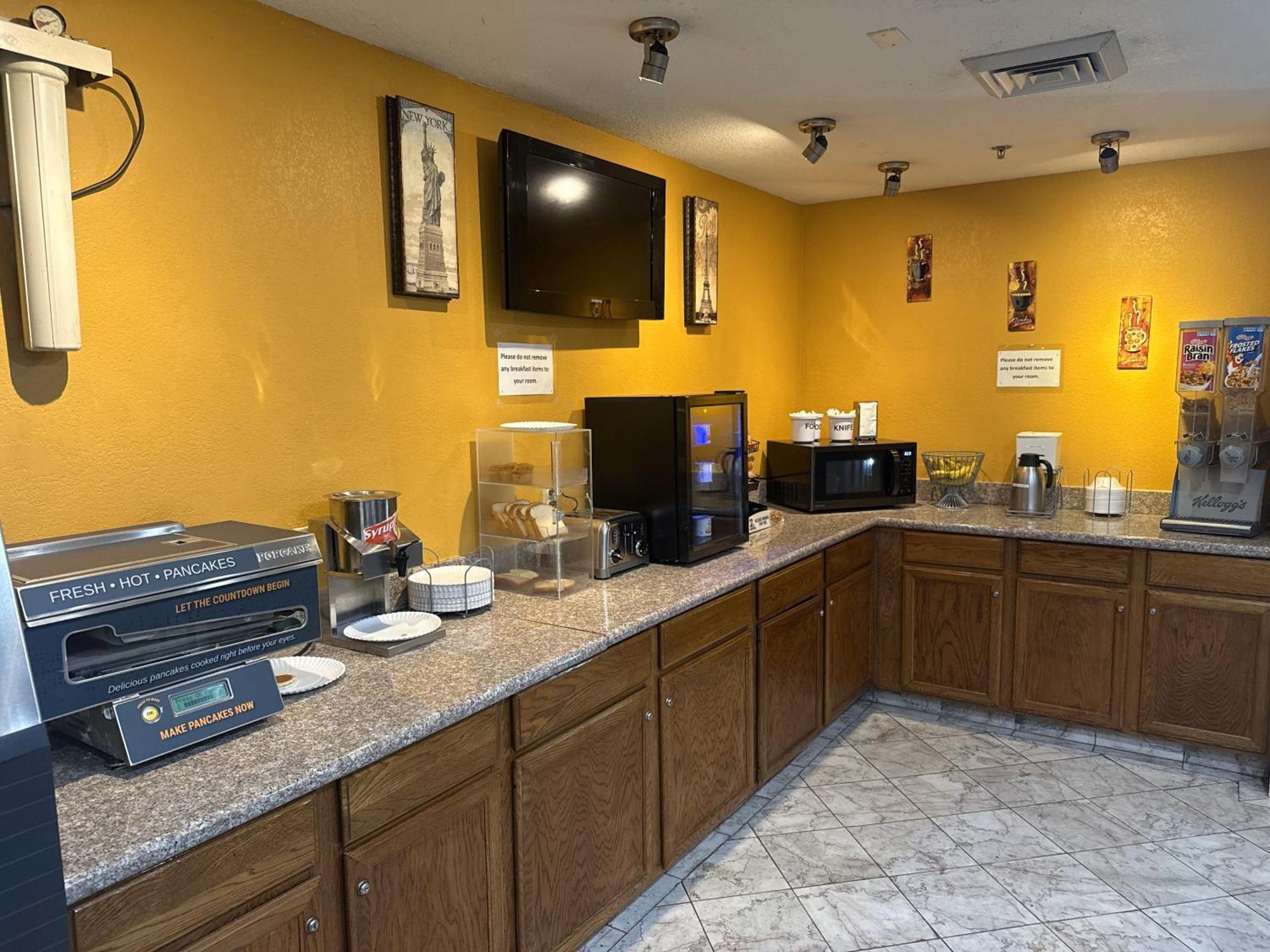 Hotel Super 8 By Wyndham Irving Dfw Airport/South Extérieur photo